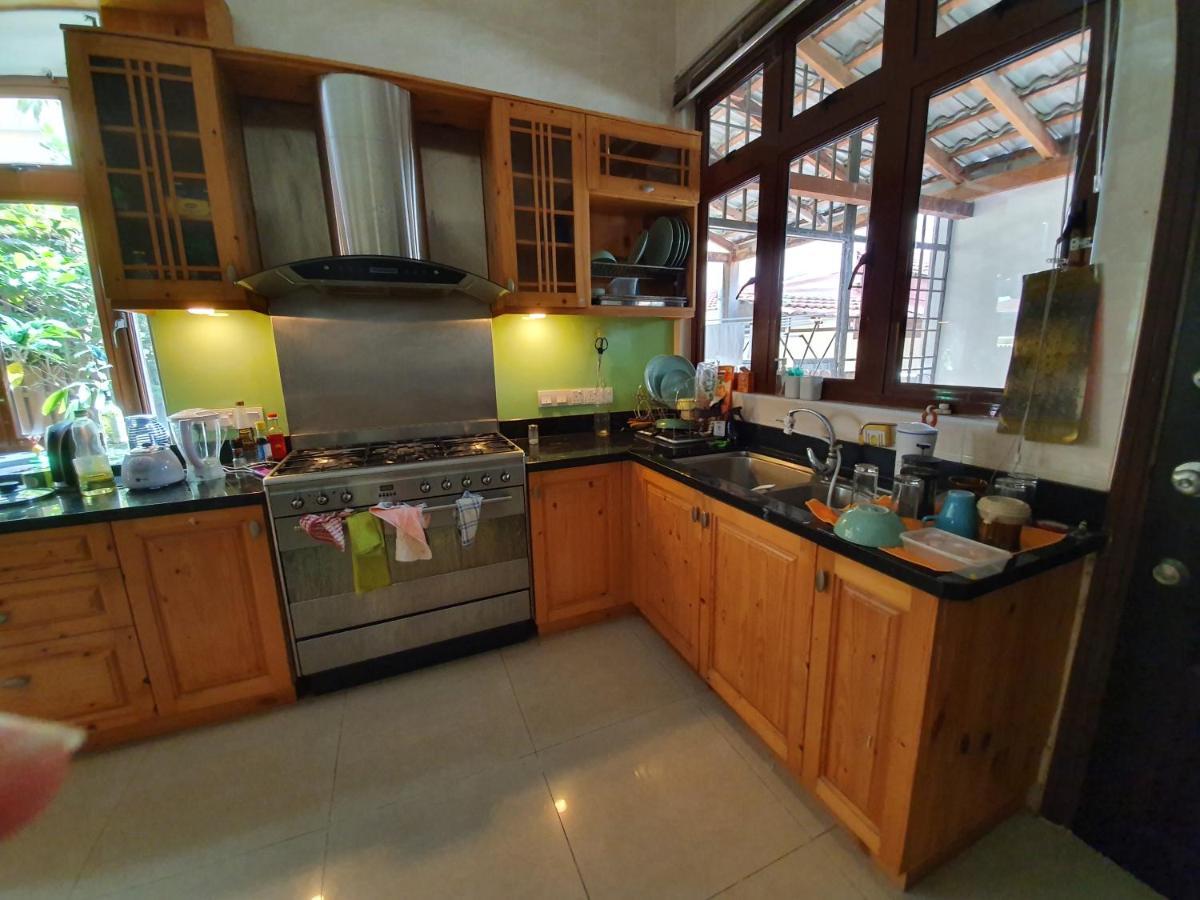 Апартаменти Eden Cosy Living Бату-Феррінгі Екстер'єр фото